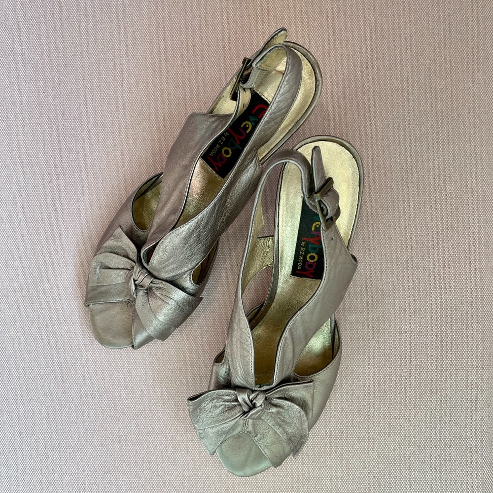 B.Z. Moda Everybody Pewter Metallic